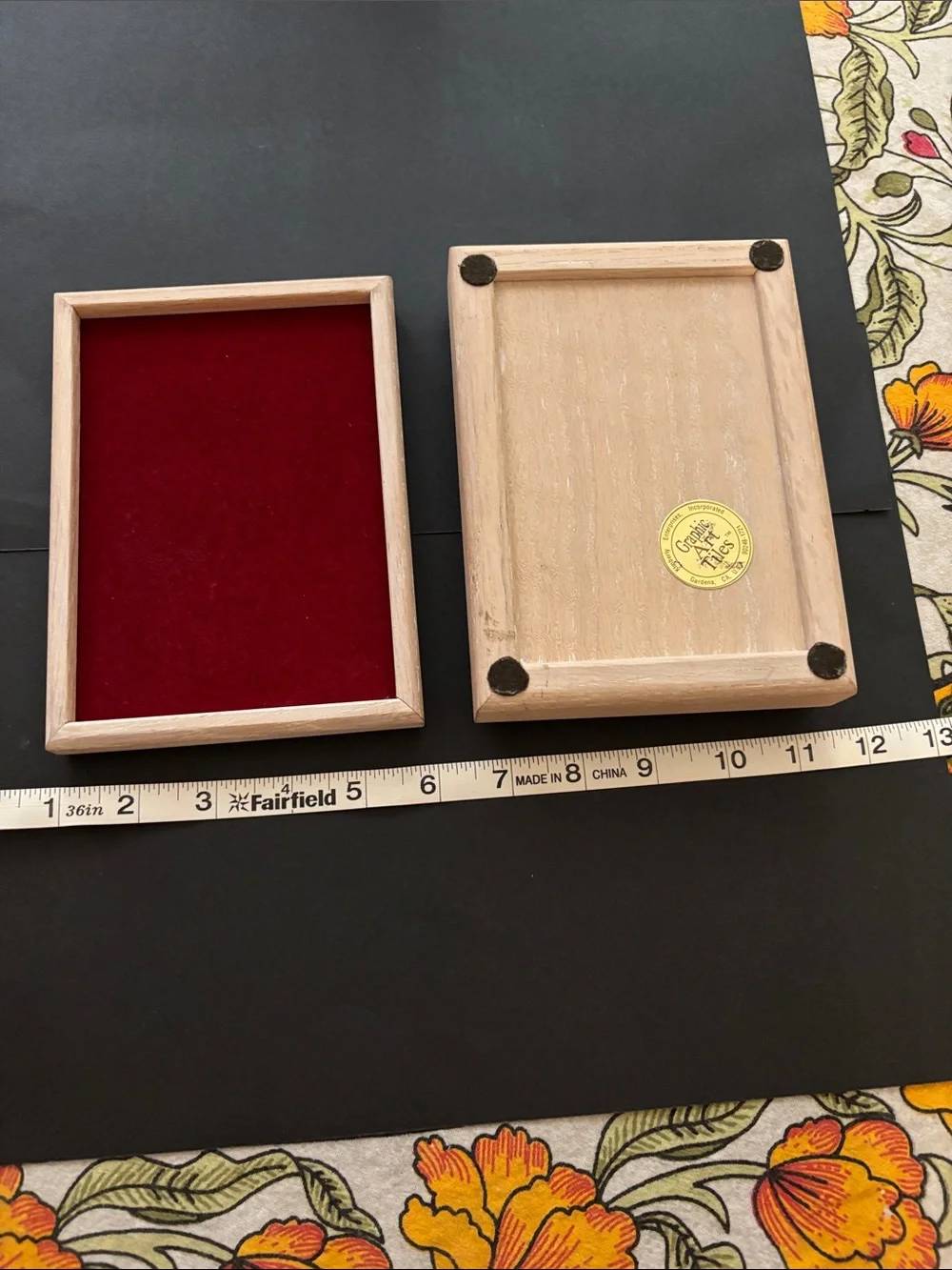 N/A elegant framed